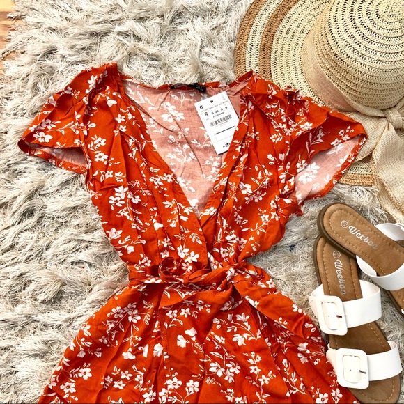 NWT ‘Sienna’ Wrap Dress - Picture 2 of 6